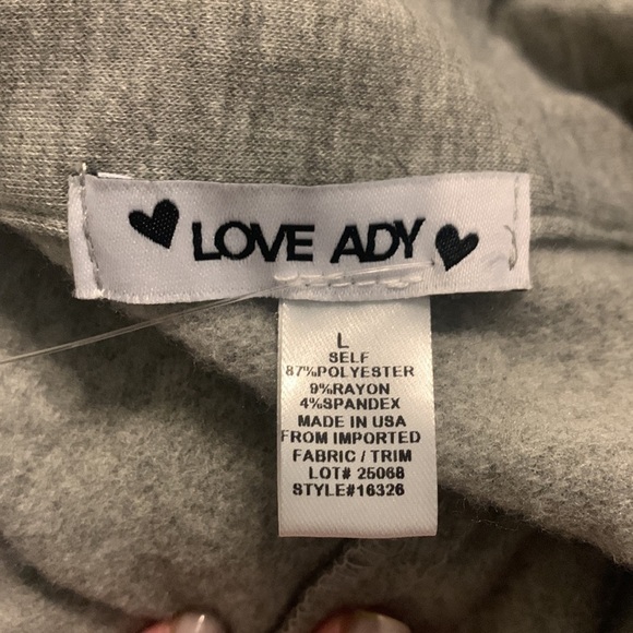 Love Ady Oversized Shacket - Picture 6 of 6